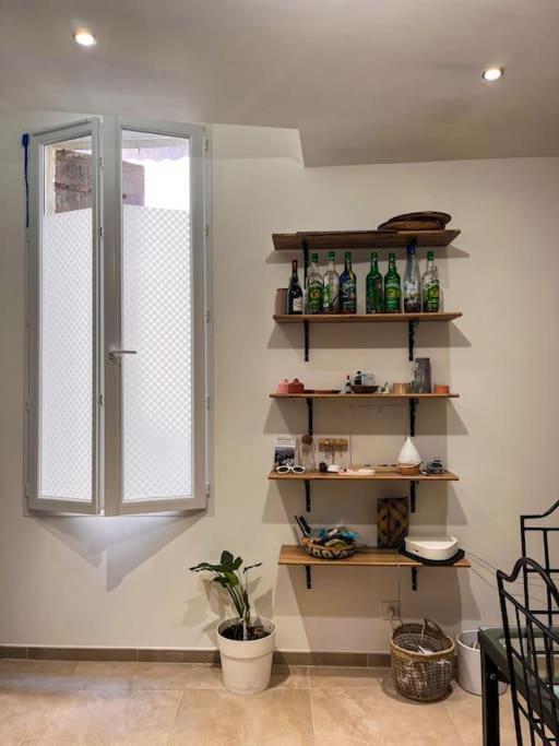 Appartement Charmant Et Calme Dans L'Herault Poussan Exterior foto